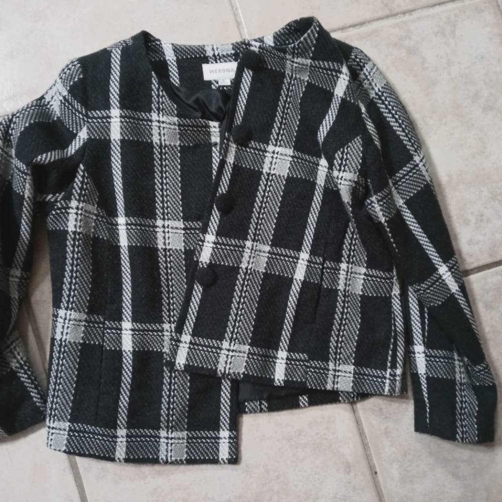 Merona Blazer. Large. Over-sized buttons.